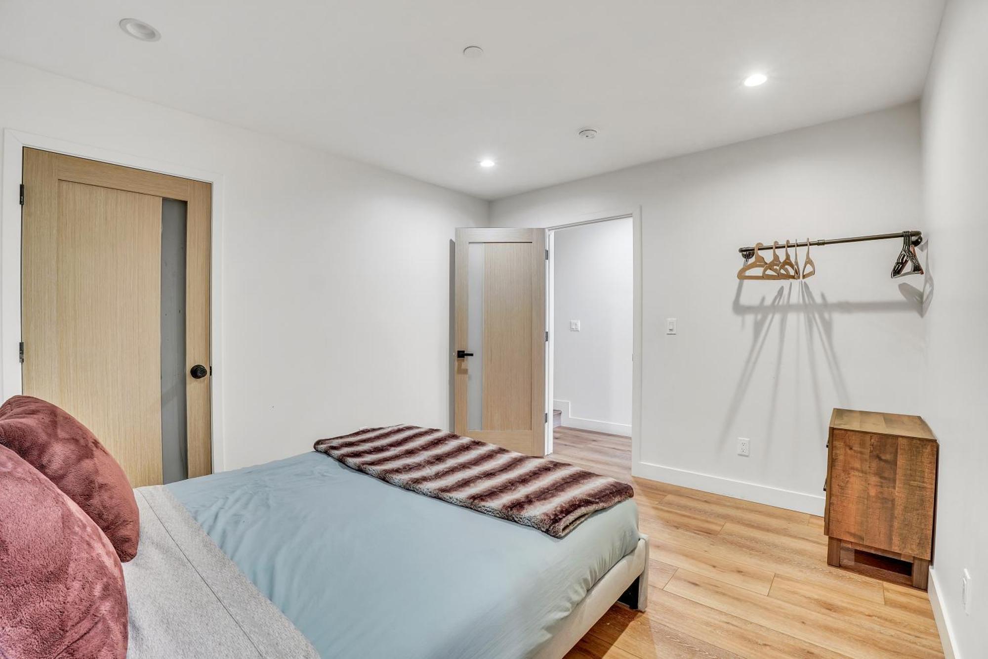 Ferienhaus Luxurious Townhome W/3 Master Gated Parking *